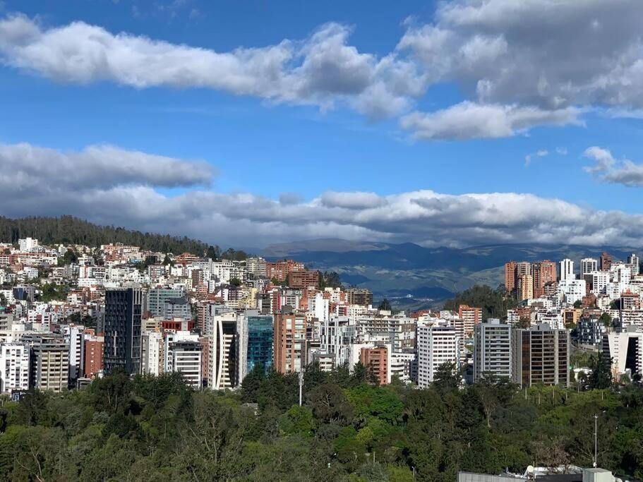 Confort Suite La Carolina Quito Eksteriør bilde